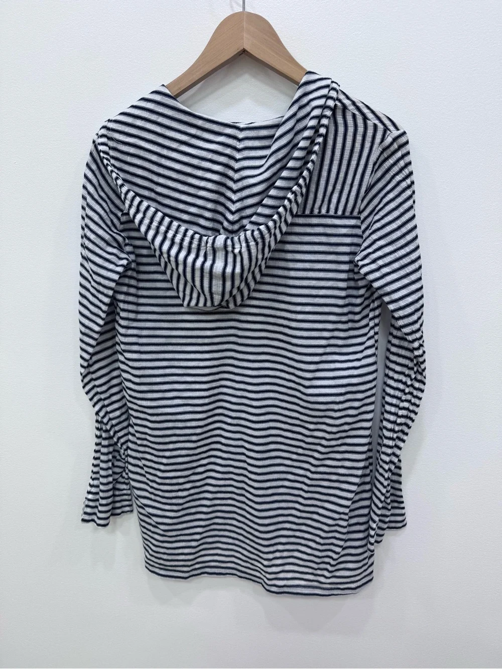 Carve Designs Harper Beach Hoodie Swim Cover Up Navy Haku Size XS blue white